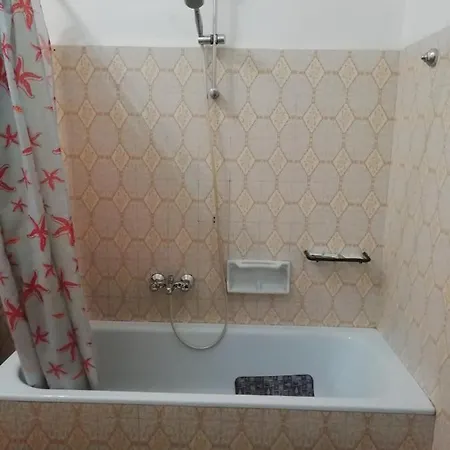 Angelo Nocleg ze śniadaniem Triest